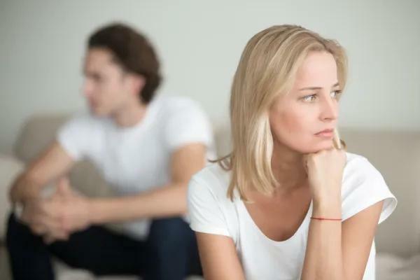 10 Psychological consequences of being the lover of a married person